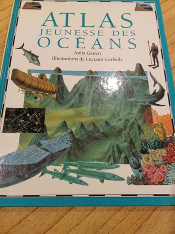 livre Atlas jeunesse des océans