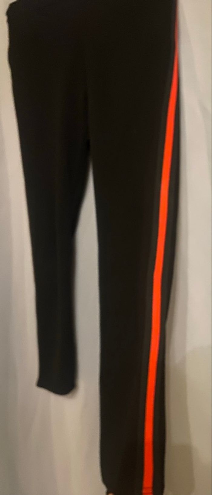 Legging »R.P Tamar »noir et rouge - photo numéro 2