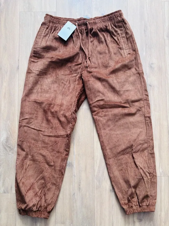 Nike SB Pantalon Elastic Corduroy Skateboard British Stan Taille M - photo numéro 2