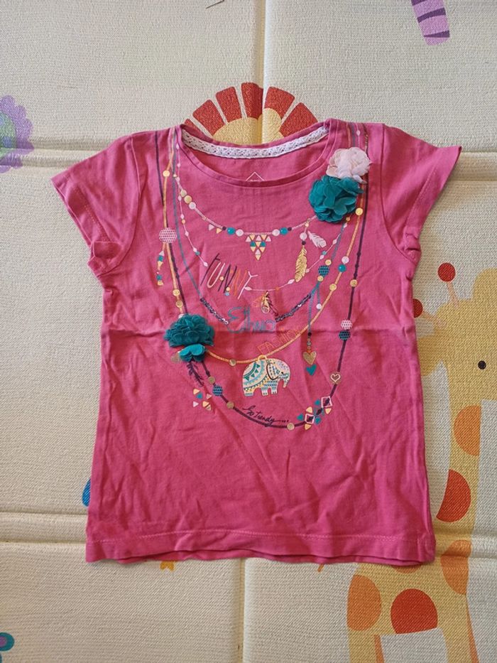 Lot t-shirts 4/5 ans - photo numéro 7