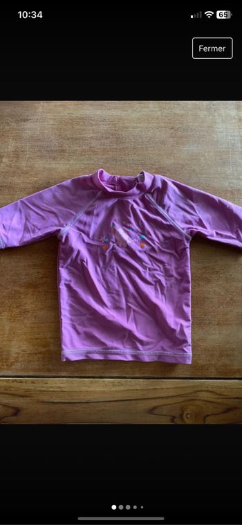 T-shirt de bain ou de plage fille taille 12 mois marque kitchoun