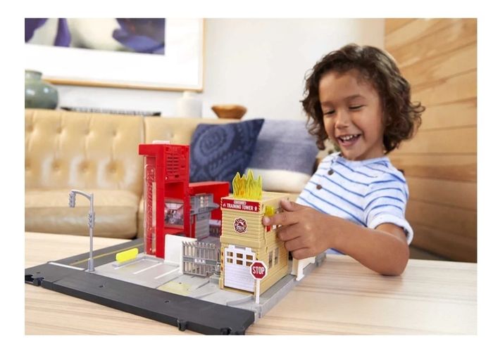 Caserne de pompiers Matchbox - photo numéro 2