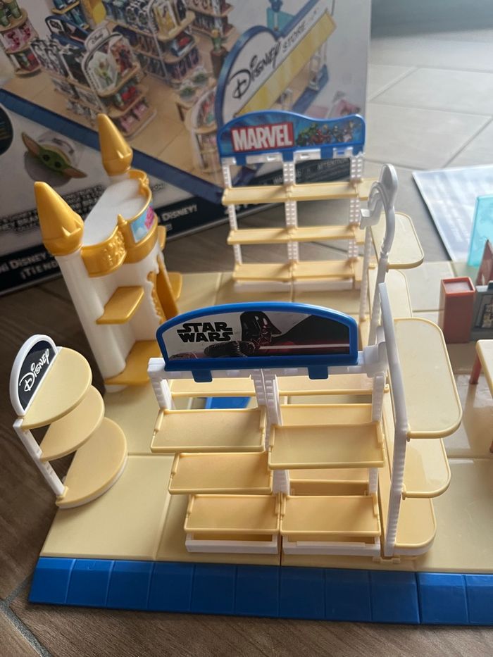 Magasin mini brands Disney - photo numéro 4