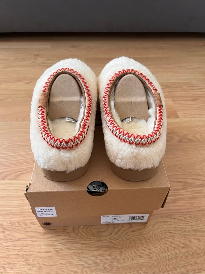 Ugg Tasman Maxi Curly Slipper Natural Femme - photo numéro 5