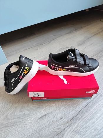 Baskets Puma Smash V2 Home School
Pointure 33