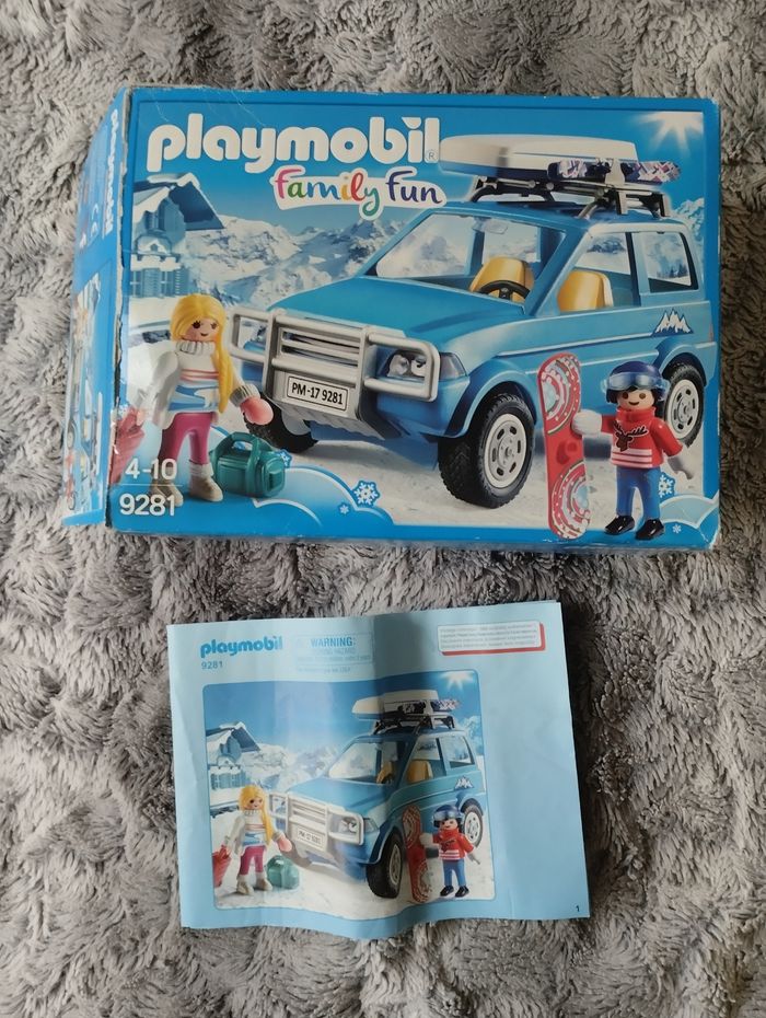 Voiture 4x4 avec coffre de toit Playmobil 9281 - photo numéro 5