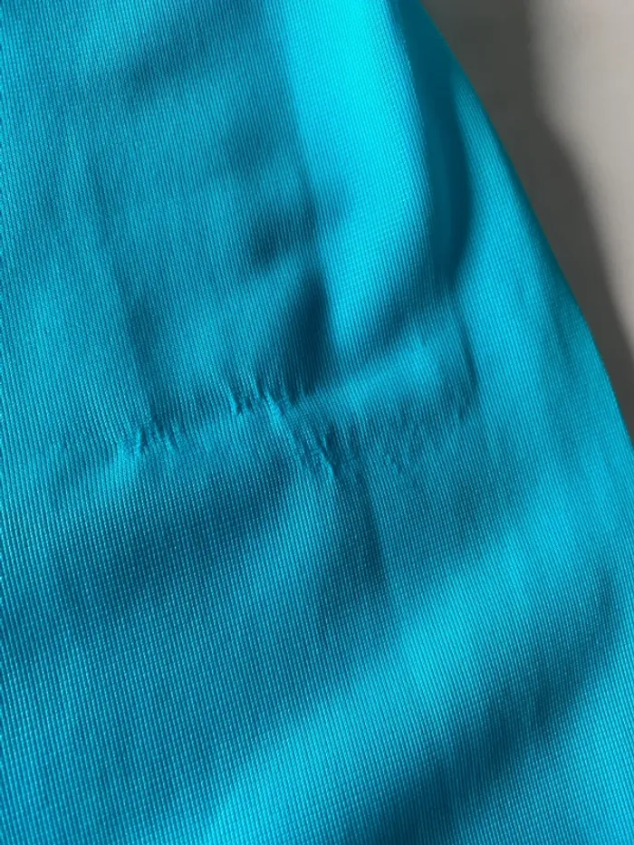 Fond de robe turquoise dentelle ajourée 38/40 - photo numéro 8
