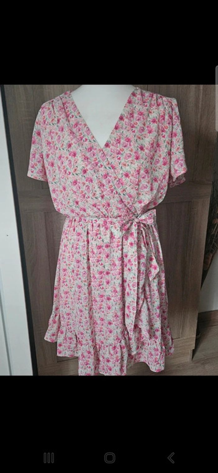 Robe portefeuille de été fleurie bye one taille M/L