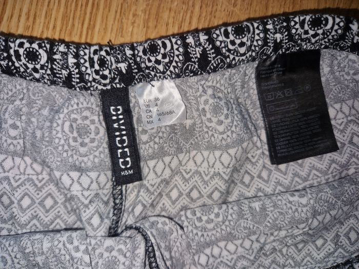 Short léger H&M taille S TBE - photo numéro 2