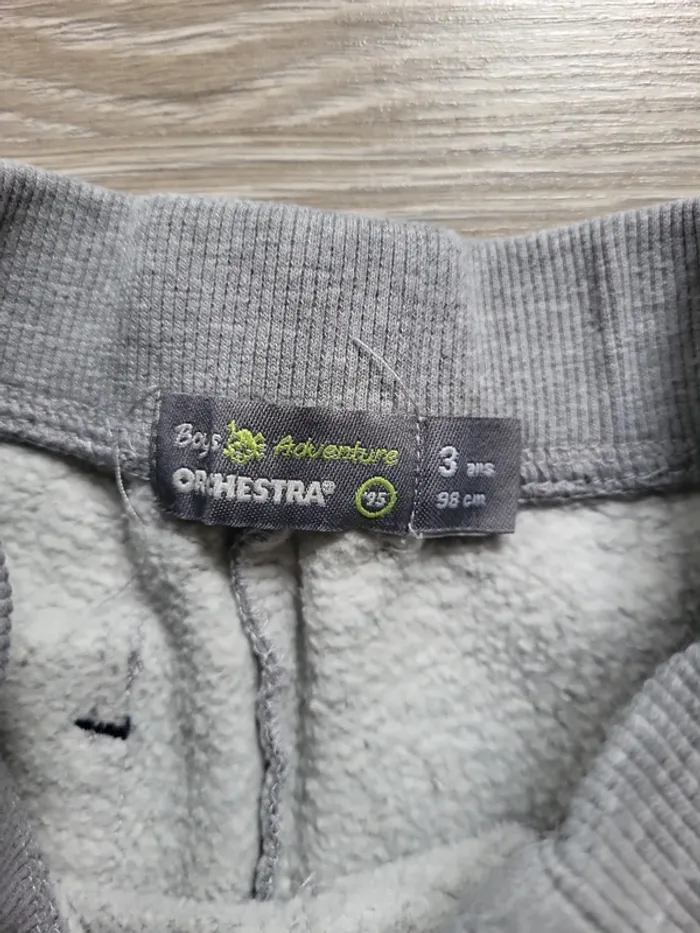 Lot 2 joggings - photo numéro 8