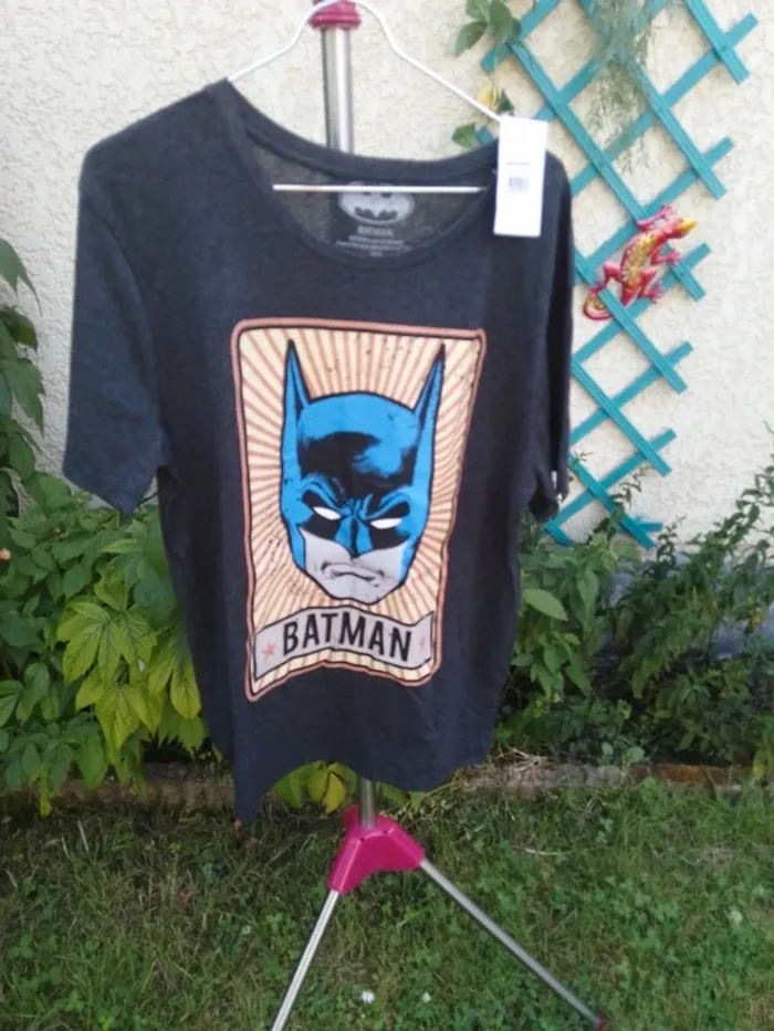Tee-shirt Batman taille XL -polyester et coton - photo numéro 2
