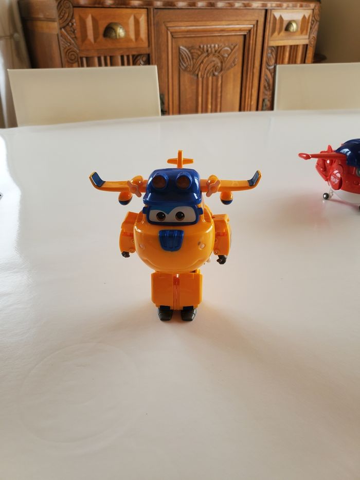 Figurines Super Wings transformables - photo numéro 3