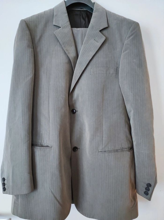 Costume Brice rayures gris