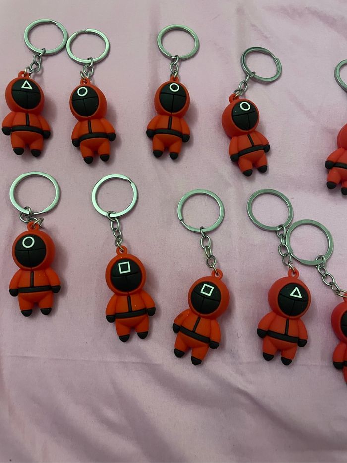 Lot de 10 porte clé squid game - photo numéro 3