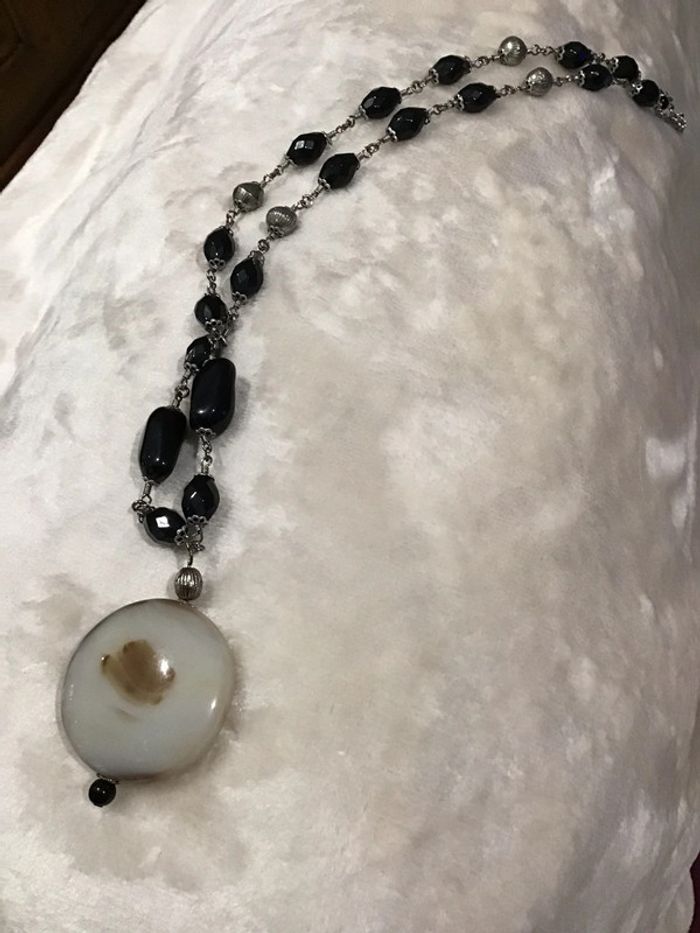 Superbe sautoir vintage.