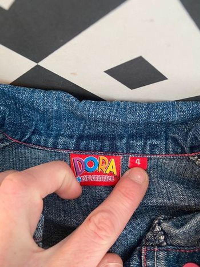 Veste jean brodée Dora  l’exploratrice - photo numéro 2