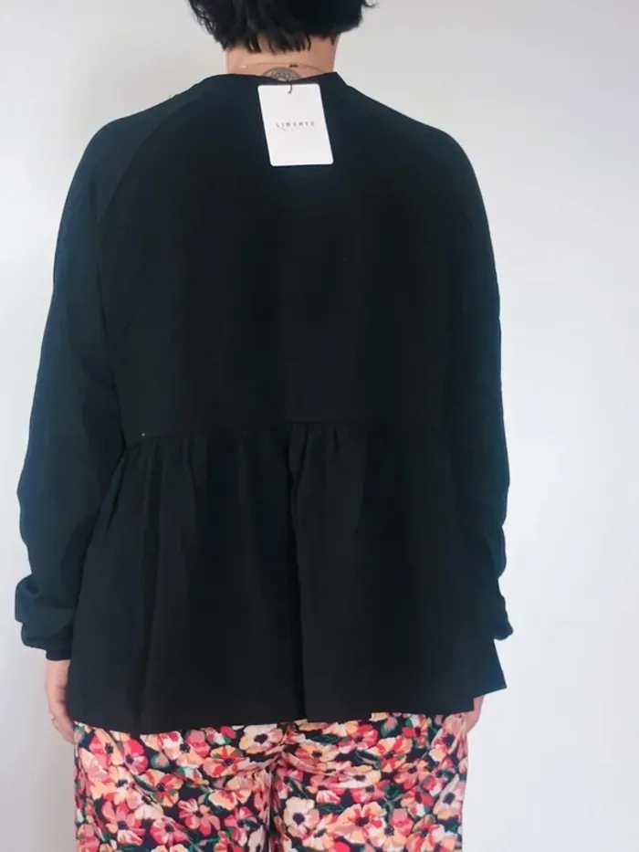 haut noir M - photo numéro 4