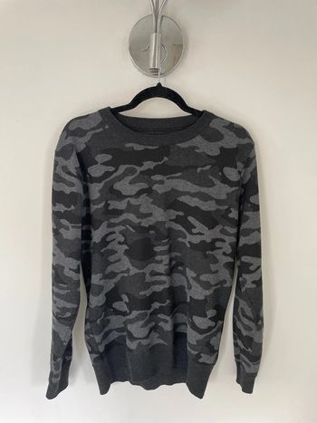 Pull Camo taille M