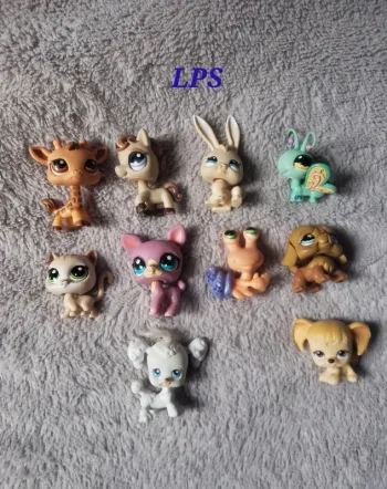 Lot de 10 Petshops LPS