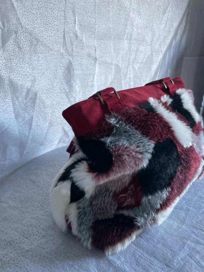 Sac fausse fourrure - Comme neuf - photo numéro 3