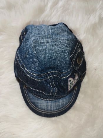 Casquette en jeans bébé