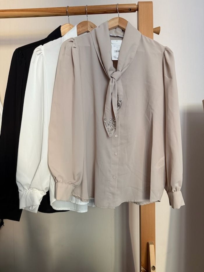 Chemise Neuf avec étiquettes - photo numéro 2