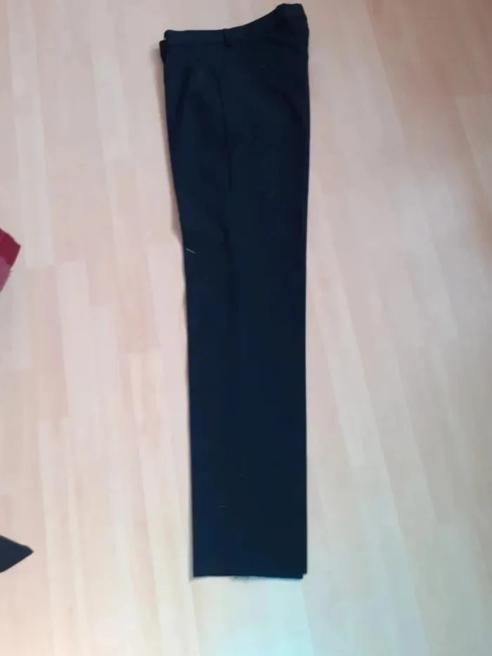 Pantalon taille 42 sans ourlet