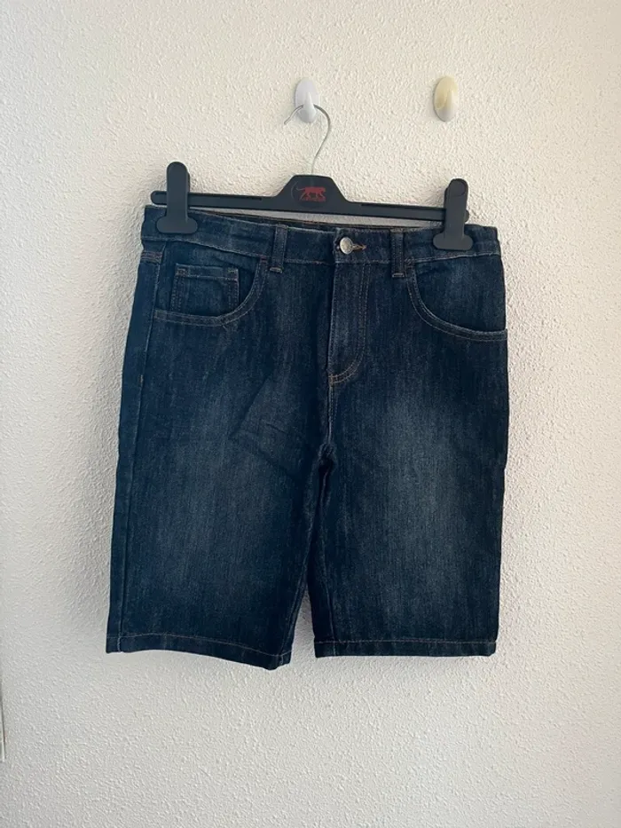 Short en jean đź’«Taille 11-12 ans