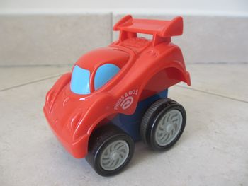 Voiture à friction Press and Go
