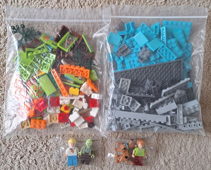 Lego Scooby Doo set 75902 The Mystery Machine - photo numéro 6