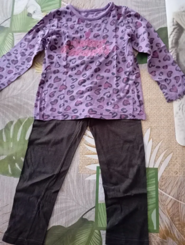 Pyjama deux pièces taille 4 ans (316)