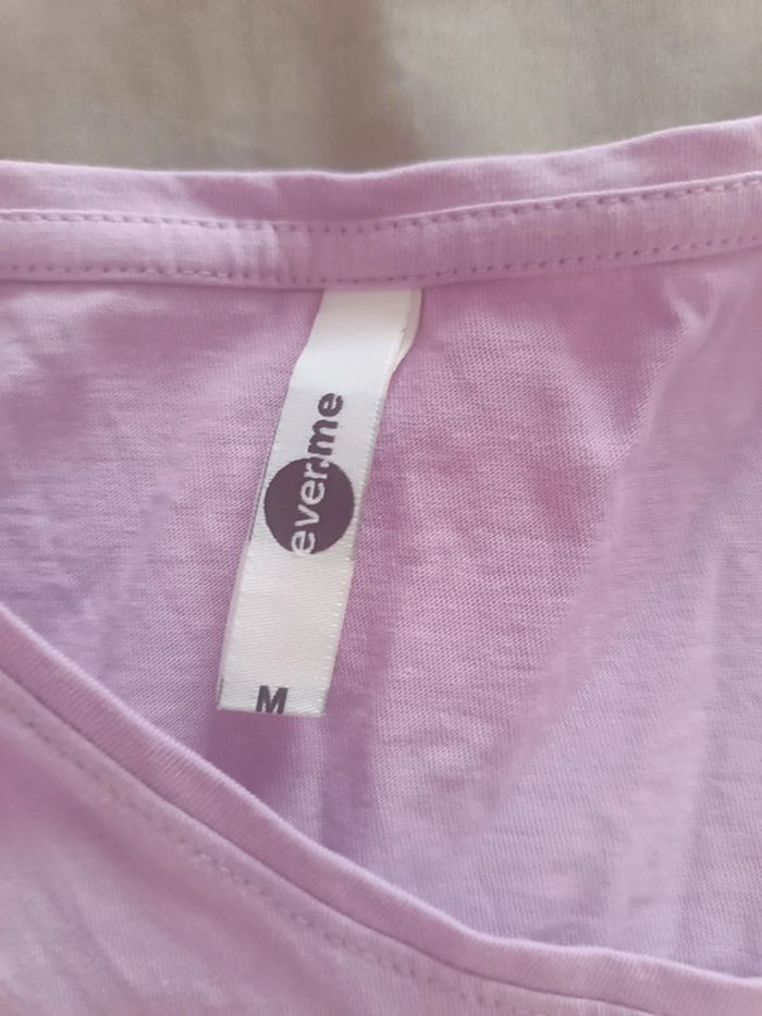 Tee-shirt taille M - photo numéro 3