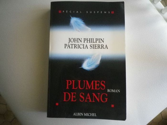PLUMES DE SANG