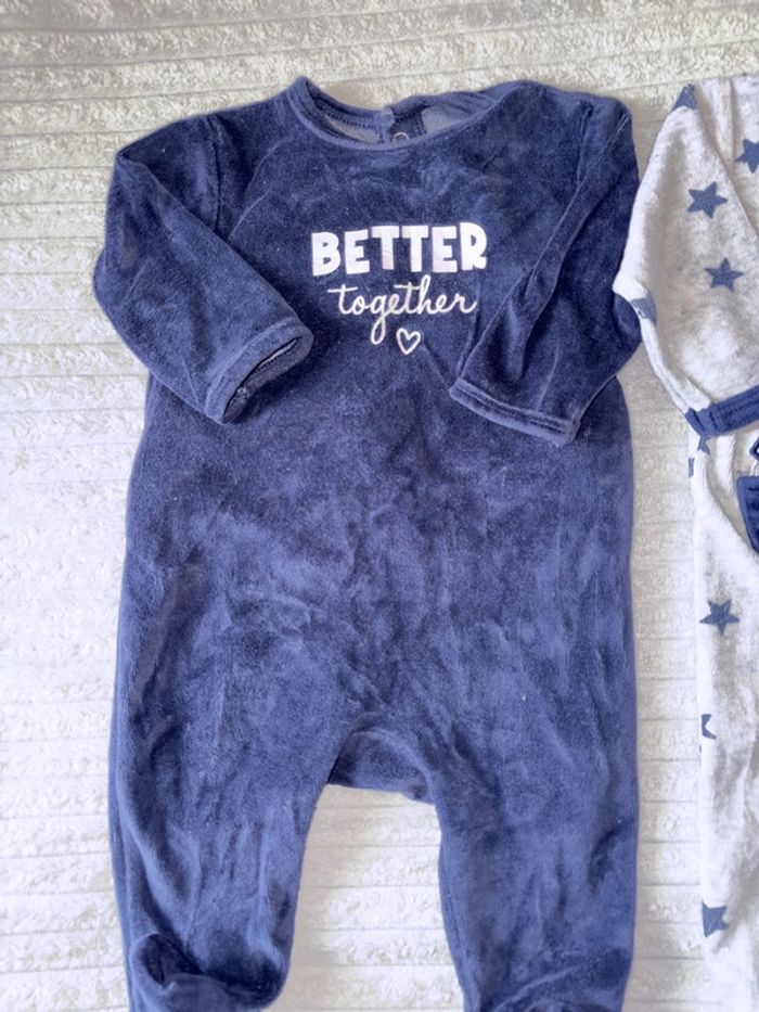 Lot pyjama velours - photo numéro 2