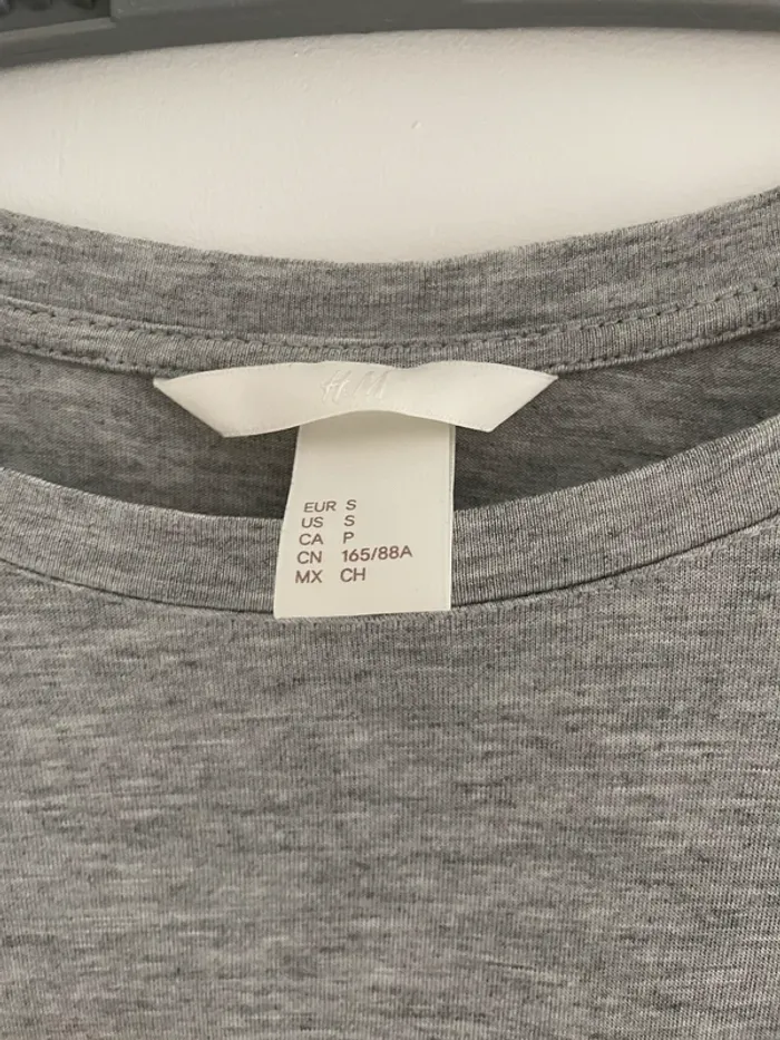 T shirt - photo numéro 3