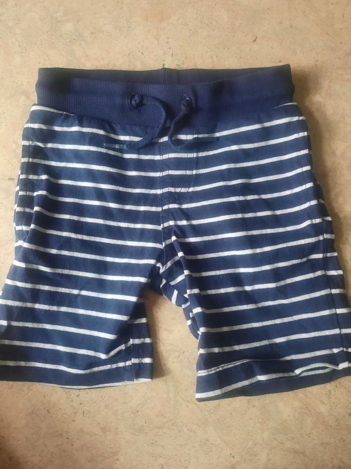 Short lupilu - photo numéro 3