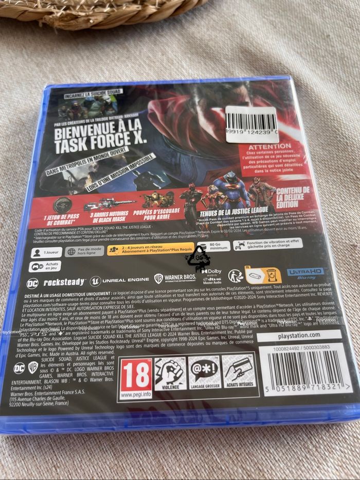 Jeu ps5 suicide squad deluxe édition - photo numéro 2