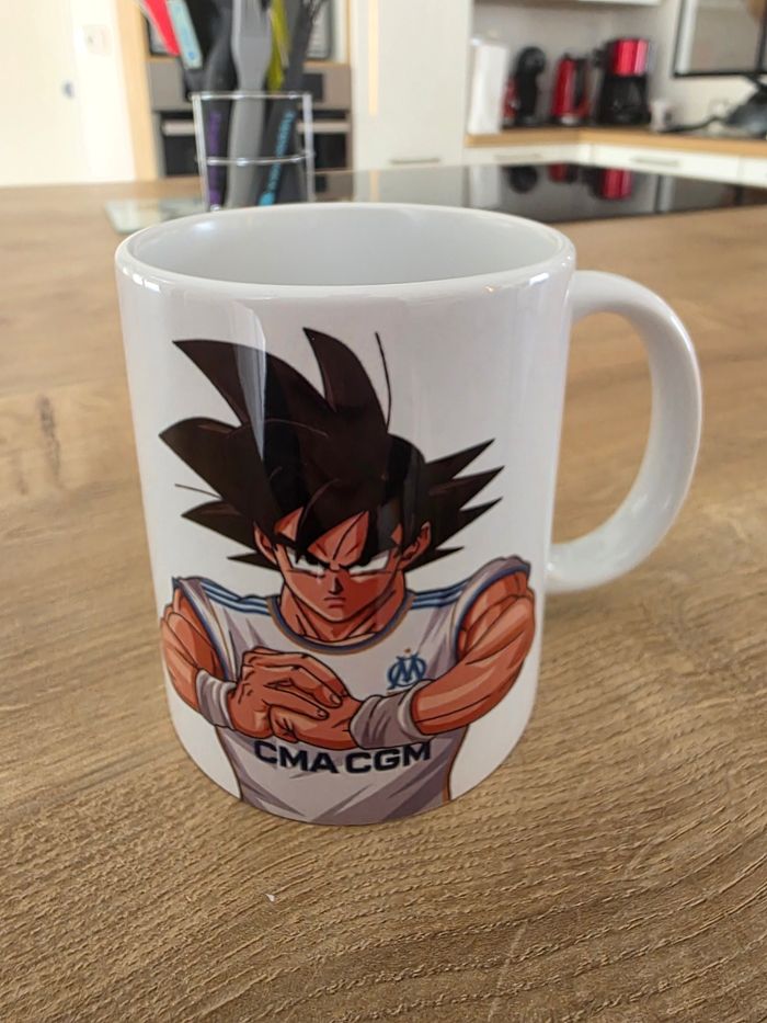 Mug Dragon Ball Z Marseille OM neuf - photo numéro 1
