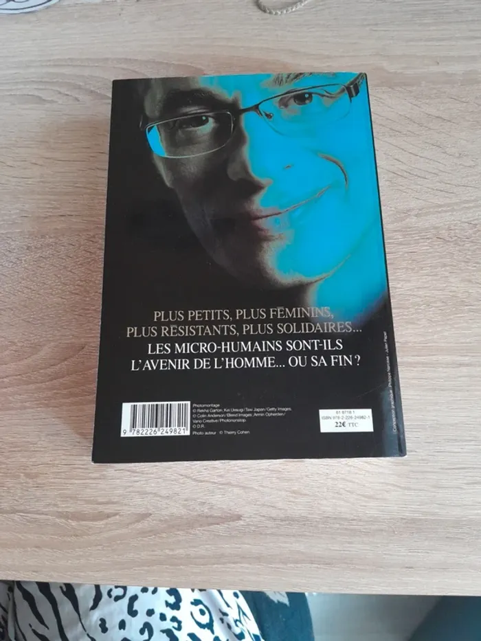 Super livre Bernard Werber broché très bien écrit - photo numéro 3