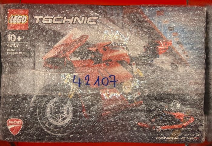 Lego DUCATI 🏍️ - photo numéro 4