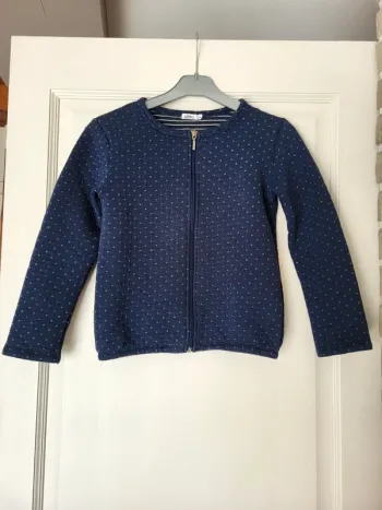 Gilet zippé bleu marine à petits strass pailletés - Gémo