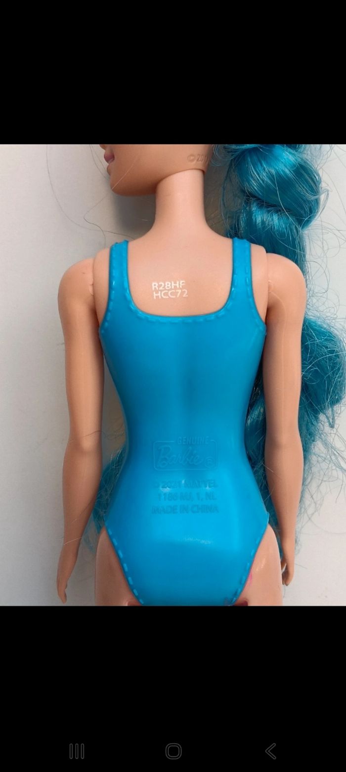 Poupée mattel barbie Color Reveal série 7 cheveux bleu hcc72
Poupée et ensemble compris - photo numéro 7