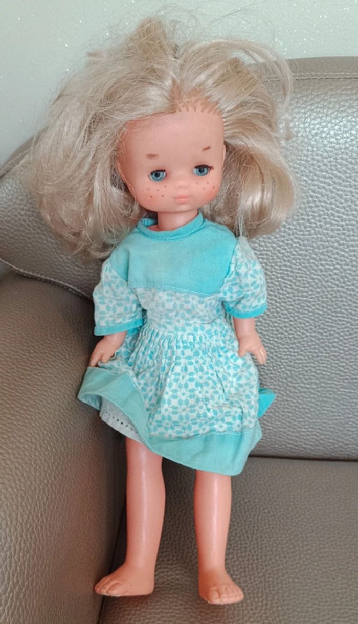 Poupée famosa lesly de famosa - photo numéro 2