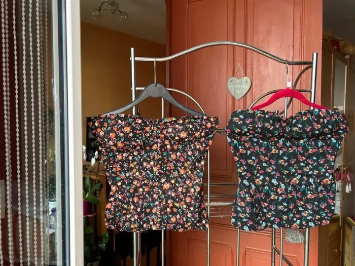 Tops épaules dénudé