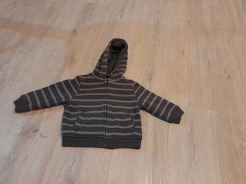 Sweat à capuches 12 mois