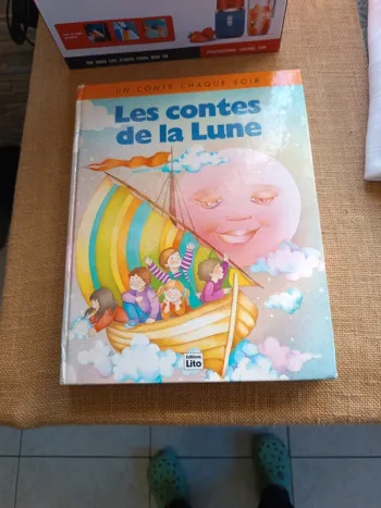 Les contes de la lune.