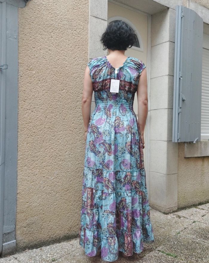 Magnifique robe longue avec soie - photo numéro 5