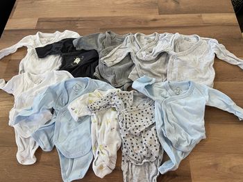 Lot bodies manches longues