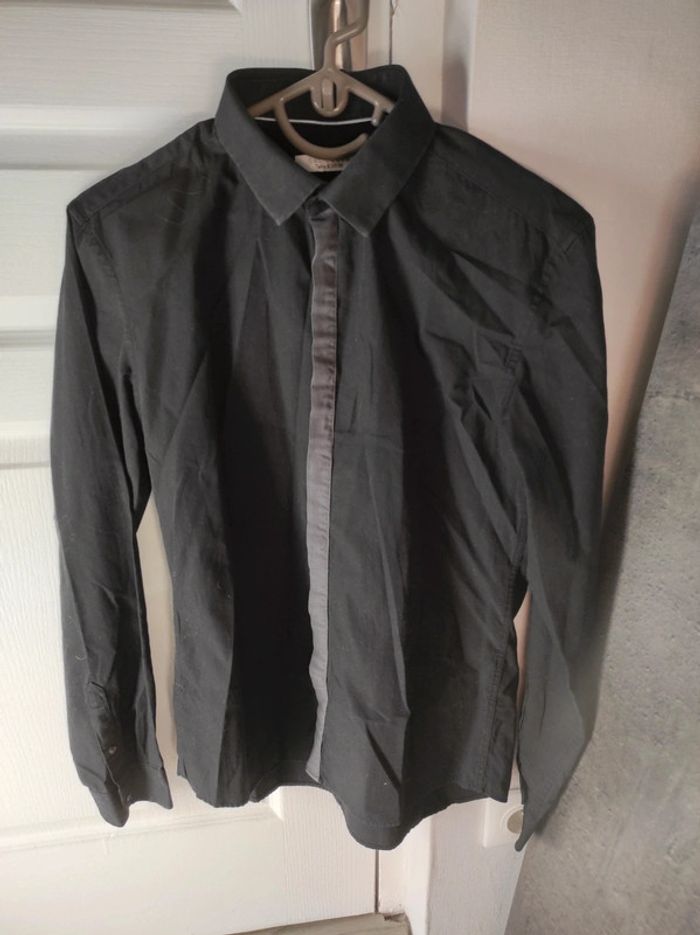 Chemise noir - photo numéro 2