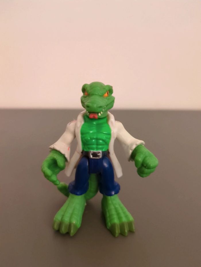 figurine lézard marvel